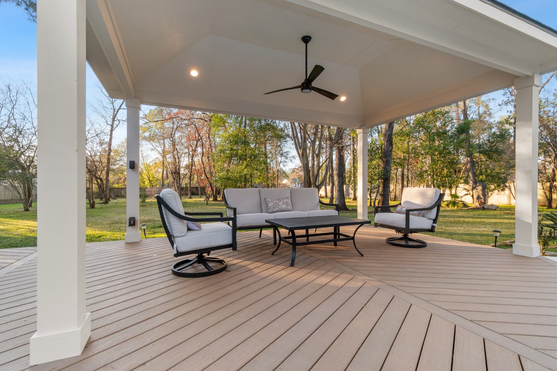 Custom Deck Builders