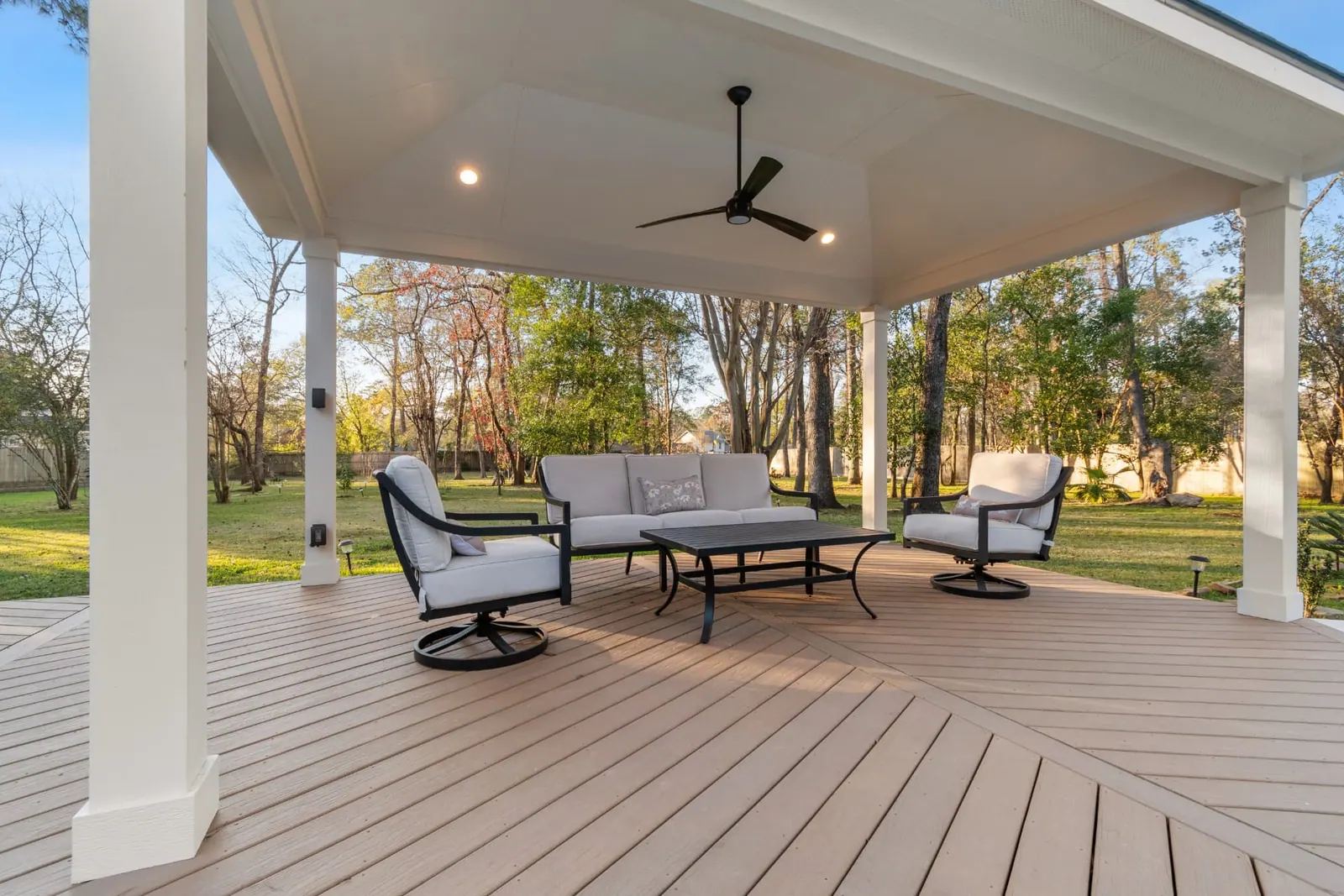 Custom Deck Builders