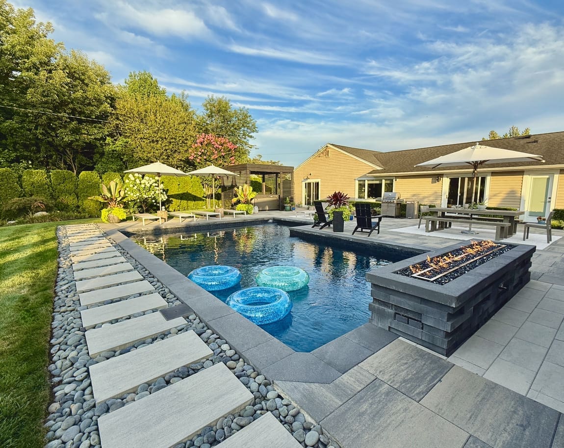 Custom pool project 3 in Houston, TX