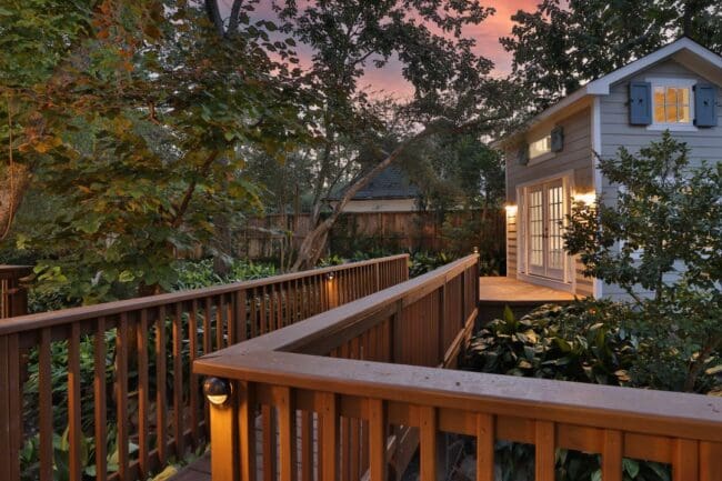 balcony deck, walkway, shed