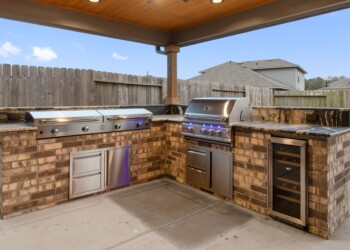 The Deck & Patio Company | Outdoor Kitchens custom outdoor kitchen deck veranda patio