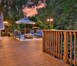 balcony deck