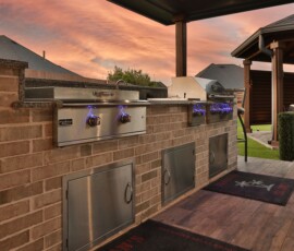 outdoor kitchen